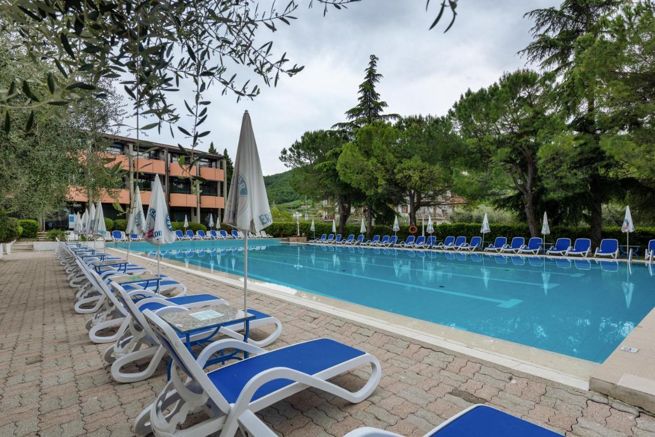 Hotel Royal Garda  Ngoại thất bức ảnh
