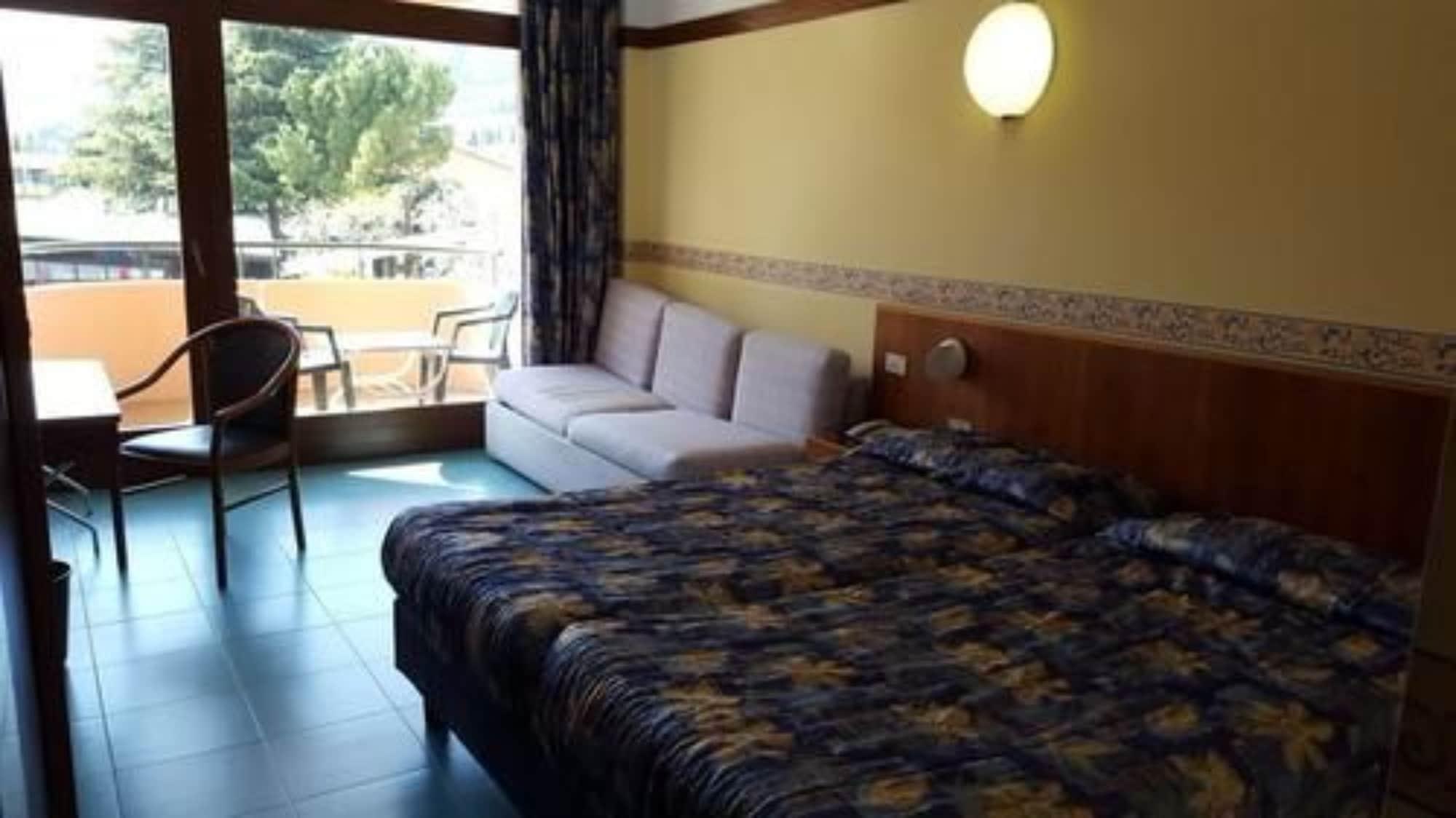 Hotel Royal Garda  Ngoại thất bức ảnh