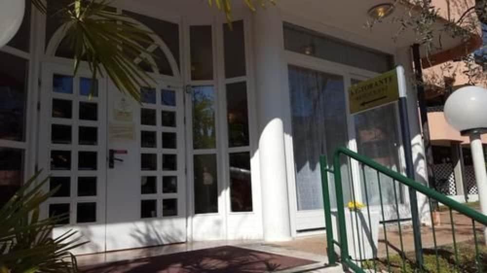Hotel Royal Garda  Ngoại thất bức ảnh