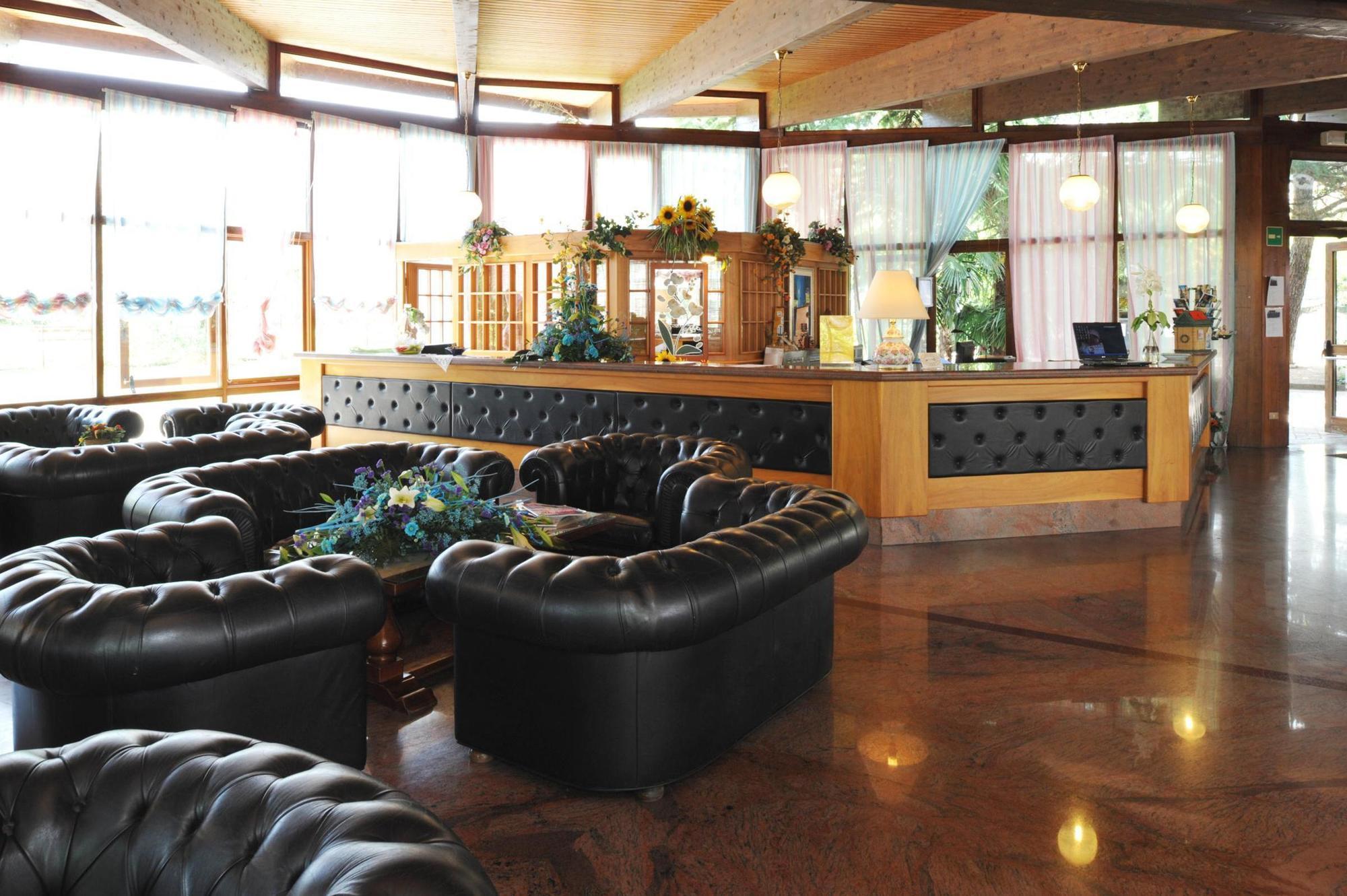 Hotel Royal Garda  Ngoại thất bức ảnh